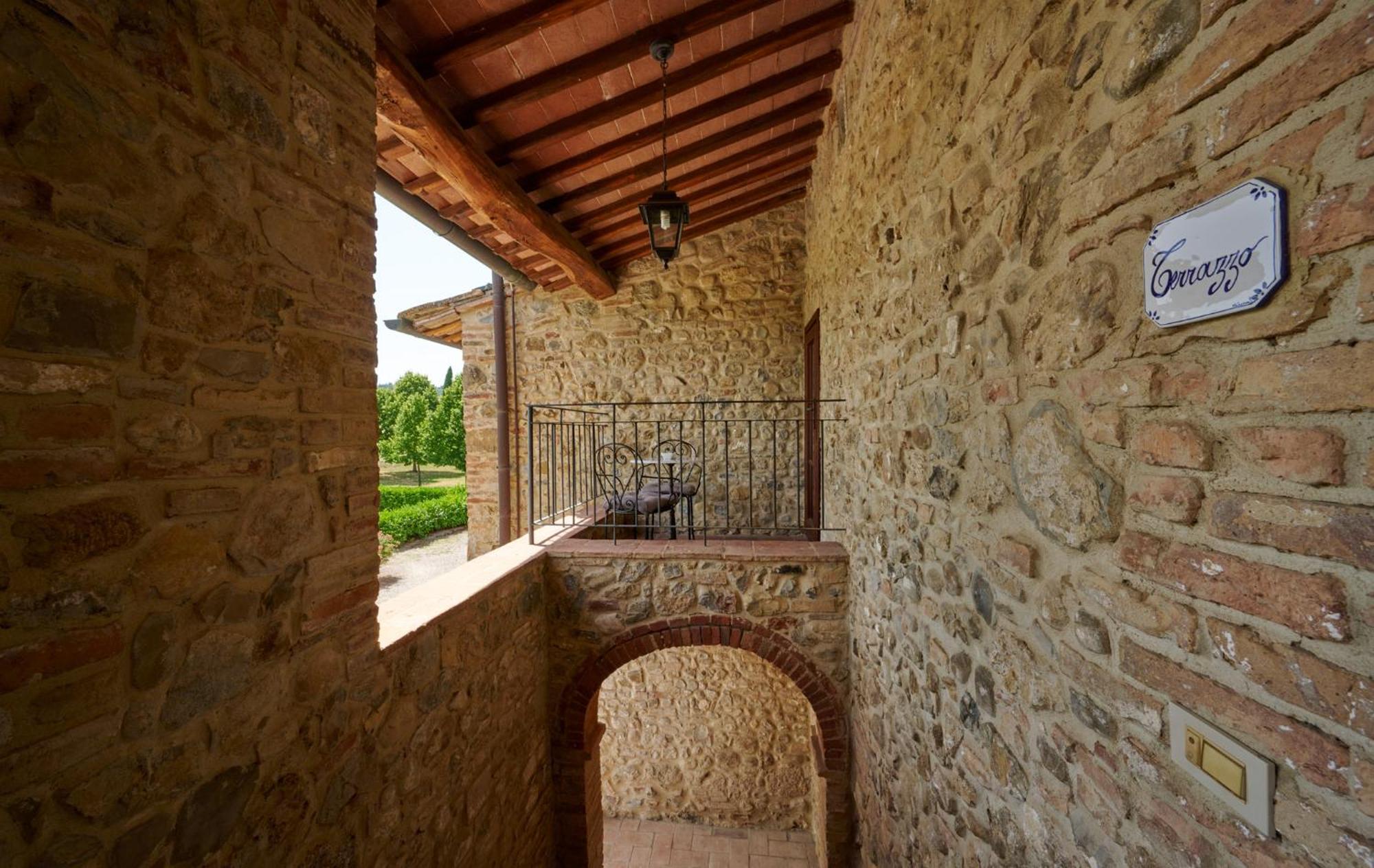Agriturismo La Peschiera Casole dʼElsa Exterior foto