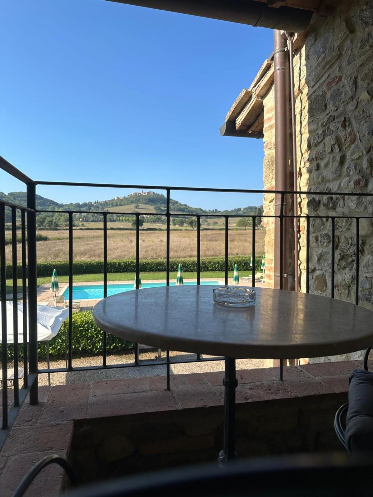 Agriturismo La Peschiera Casole dʼElsa Exterior foto