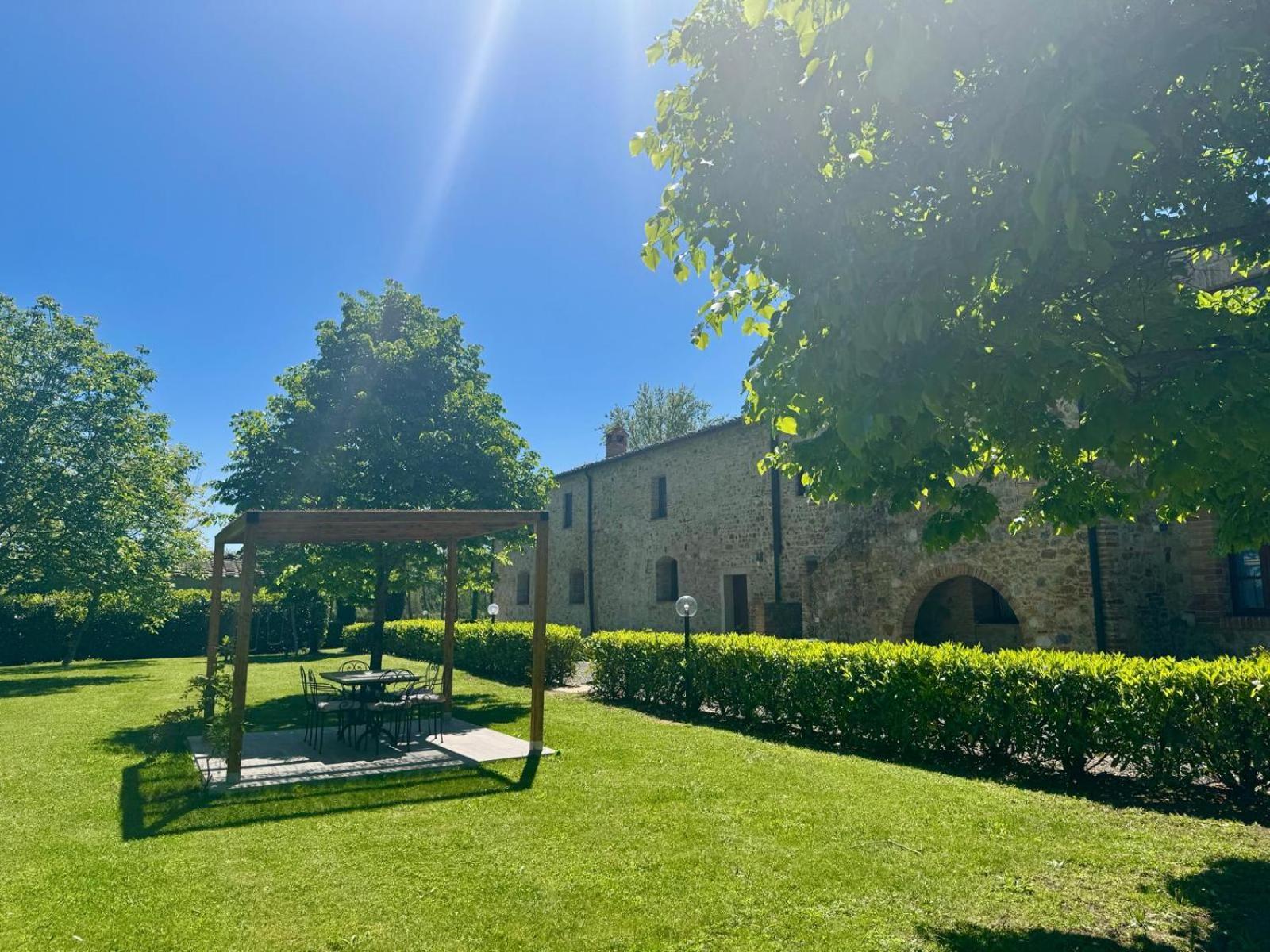 Agriturismo La Peschiera Casole dʼElsa Exterior foto